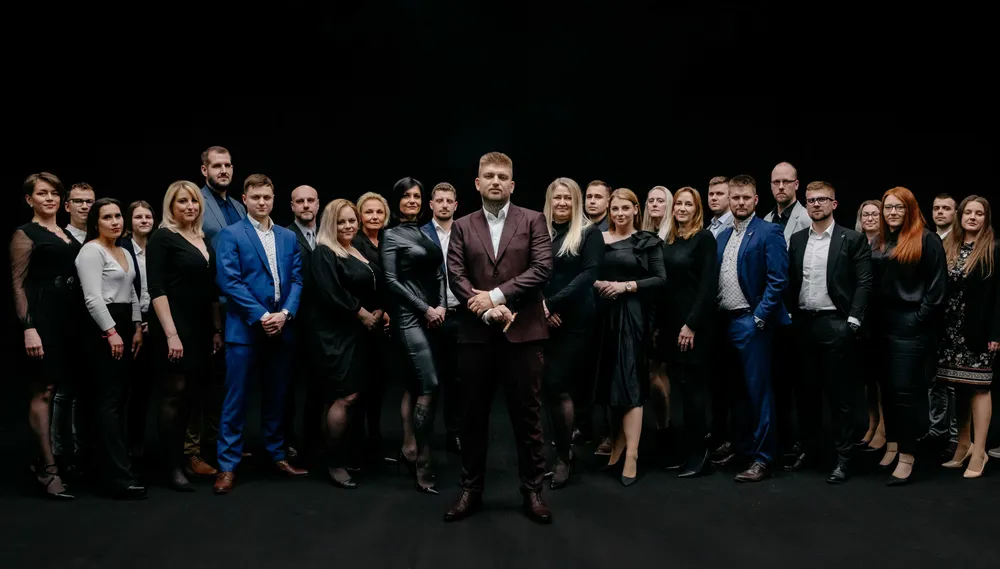 FlipKing: Budování značky Maxima od nuly - Point Of View case study